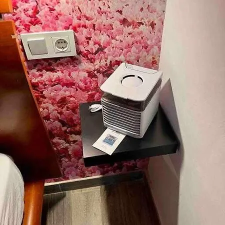 Bed and breakfast Stylish En Piso Compartido- Elche- Center *