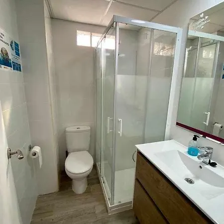 Bed and breakfast Stylish En Piso Compartido- Elche- Center Elche